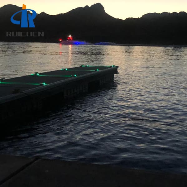 Plastic Coloured Solar Cat Eyes With Anchors For Expressway